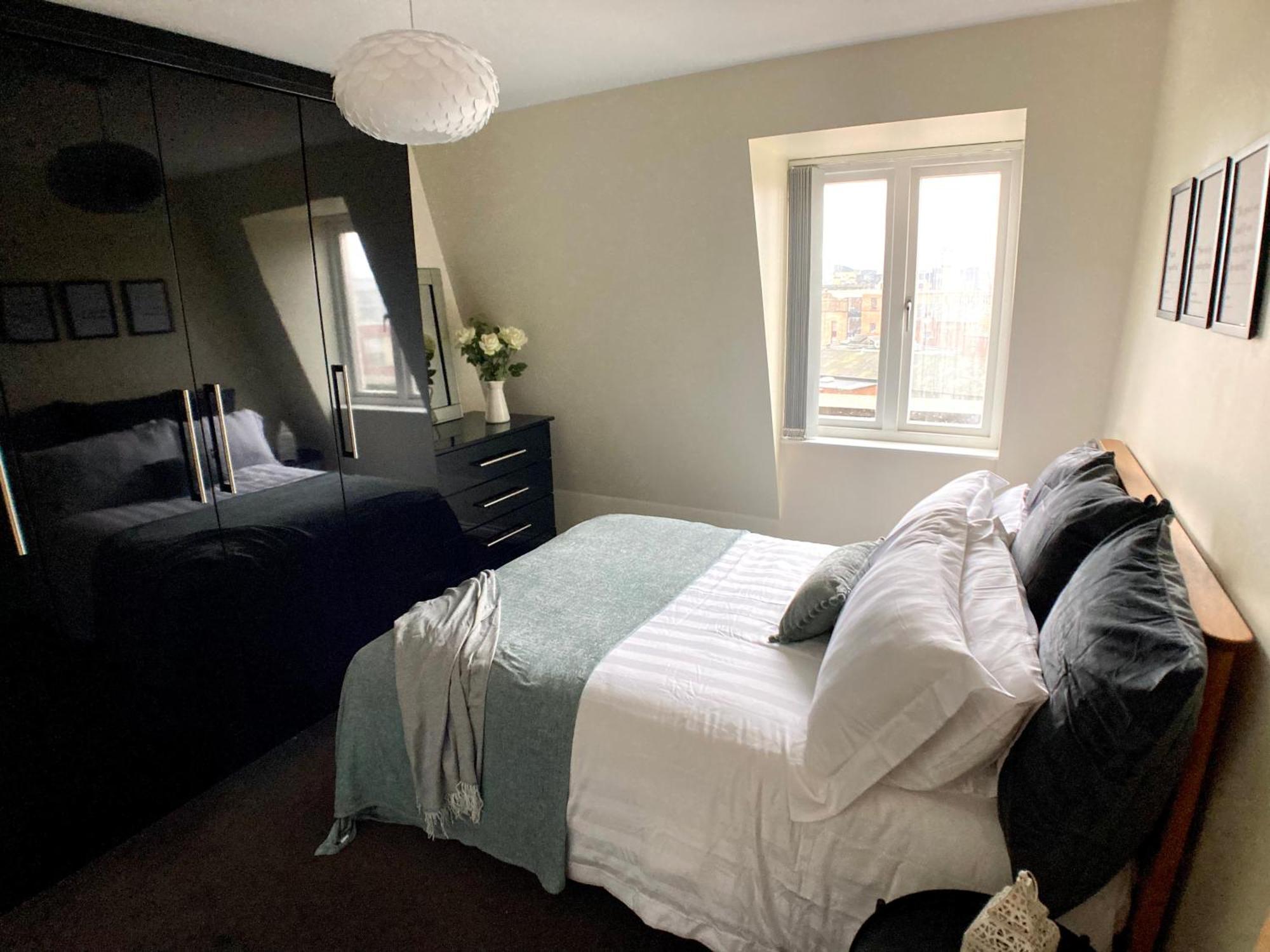 Cathedral Quarter Apartments Belfast Exterior foto